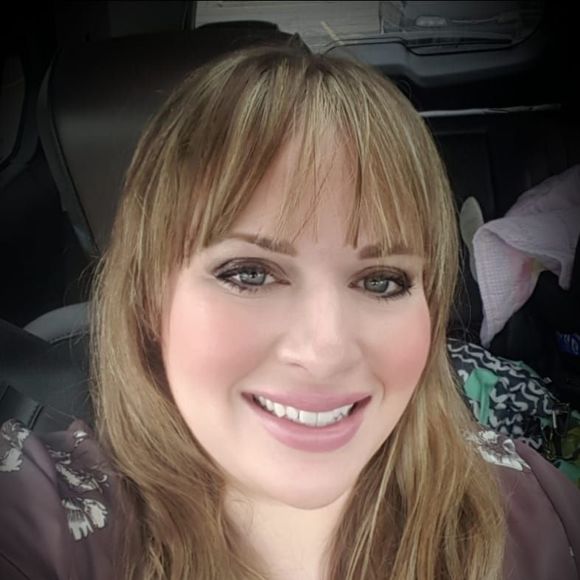 Meet your Posher, Stacey - Picture 1 of 1